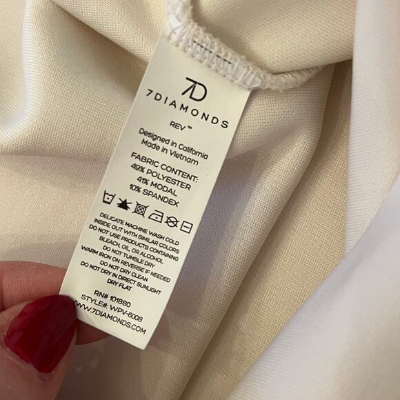 7 Diamonds REV Crop Crewneck Sweatshirt Medium Cream Modal Blend - Picture 8 of 12